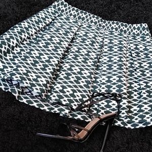 Banana Republic Textured Aztec Geometric Skirt 8